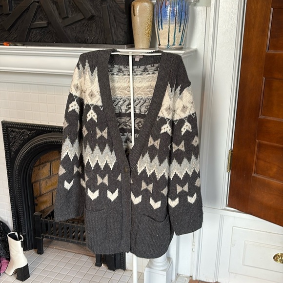 J.Jill chunky Icelandic‎ cardigan. Worn a bunch of times but great. 150 retail - Picture 1 of 5